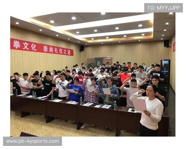 世界举重科研中心开展基层教练继续教育班 世界举重科研中心开展基层教练继续教育班